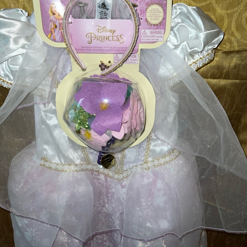 Repunzal princess dress costume size 7/8